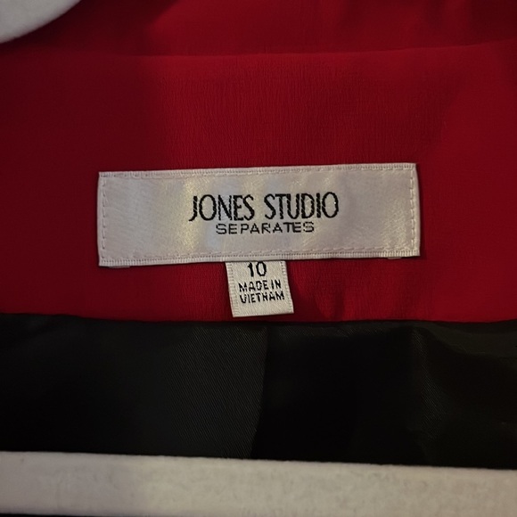 Vintage Jones Studio Red Blazer Suit Jacket Ruffle Artsy Fran Fine Retro Bling - Picture 4 of 5